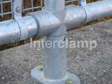 Tube clamp and key clamp fitted to create pedestrian barrier using handrail system 