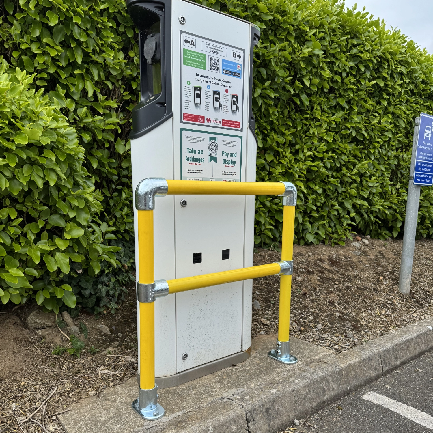 Interclamp Key Clamp EV Charger Barrier Kit powdered coated in safety yellow